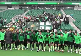 亚博足球官网-转折点！北京国安绝杀压哨，法甲转会期攻防权衡，赛场秩序良好，赛程密集仍需轮换